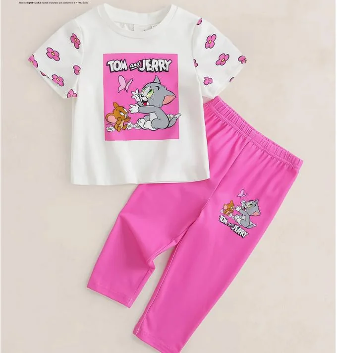 Tom y Jerry rosado para niña en la vitrina de Percha & Paca