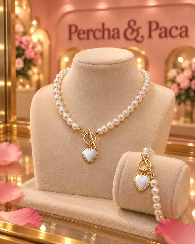 Set perla y corazón en la vitrina de Percha & Paca